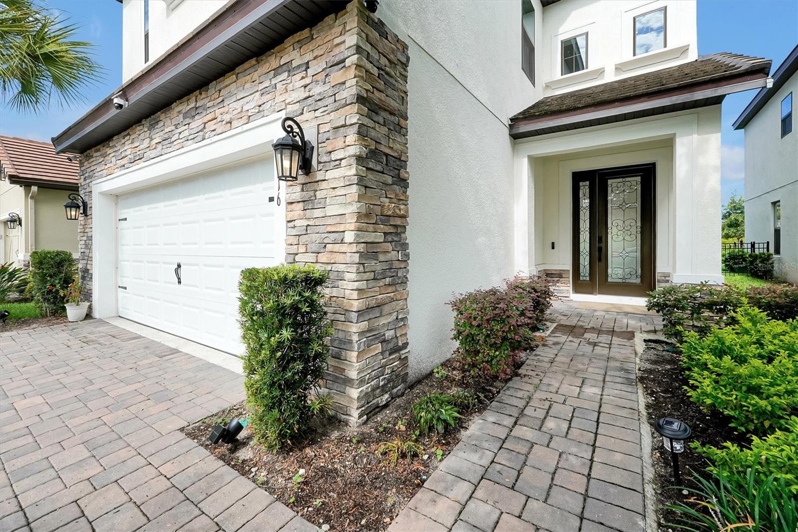 LANDINGS AT HAWKS CREST - Residential
