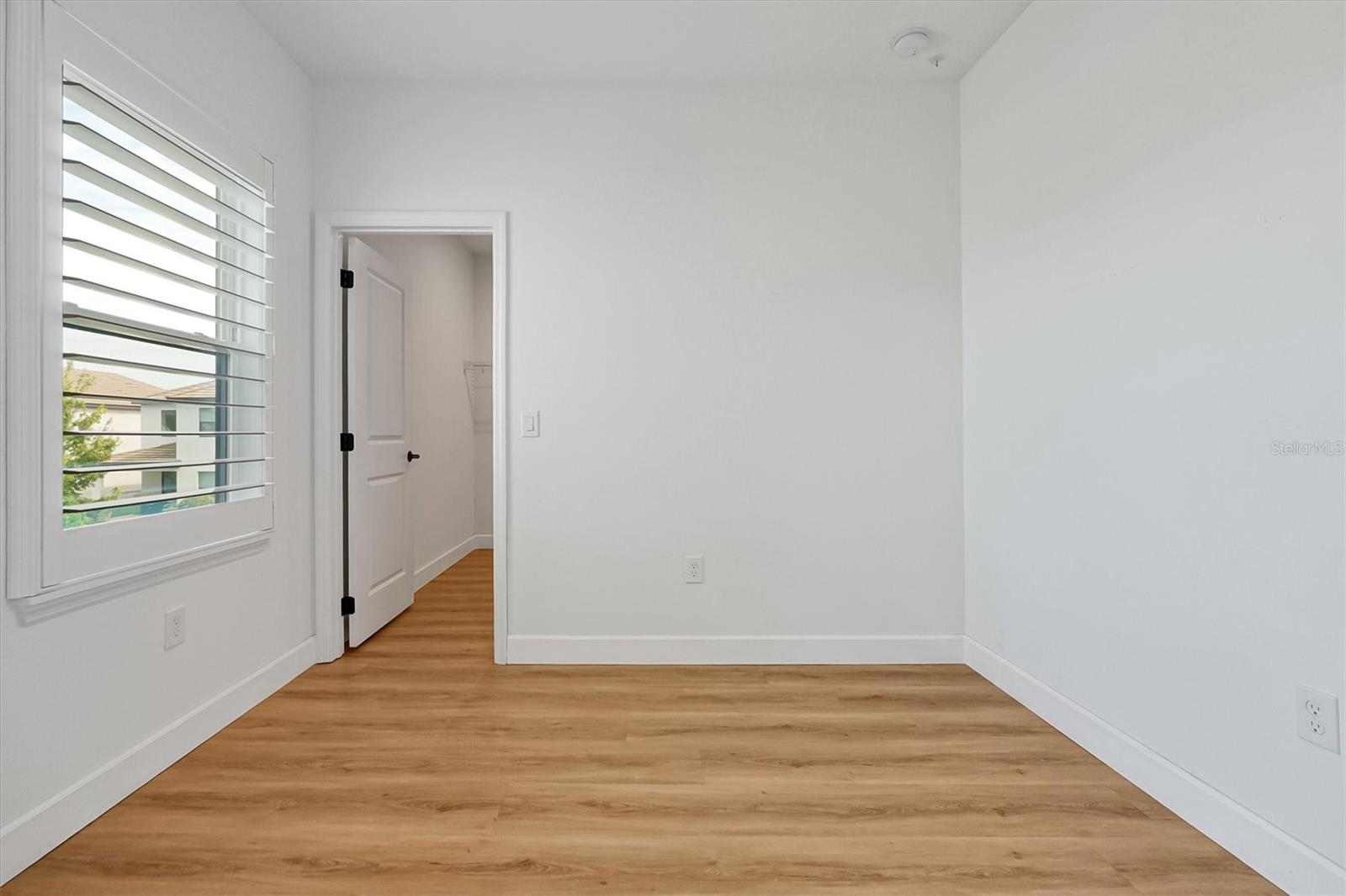 LANDINGS AT HAWKS CREST - Residential