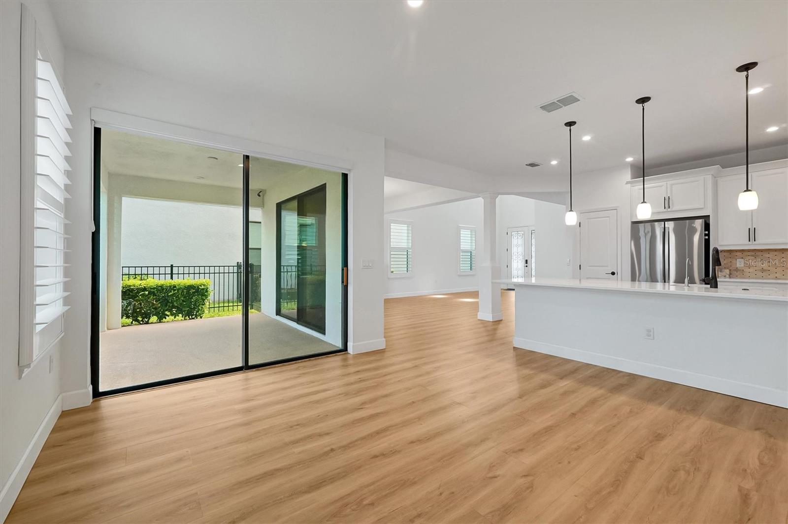 LANDINGS AT HAWKS CREST - Residential