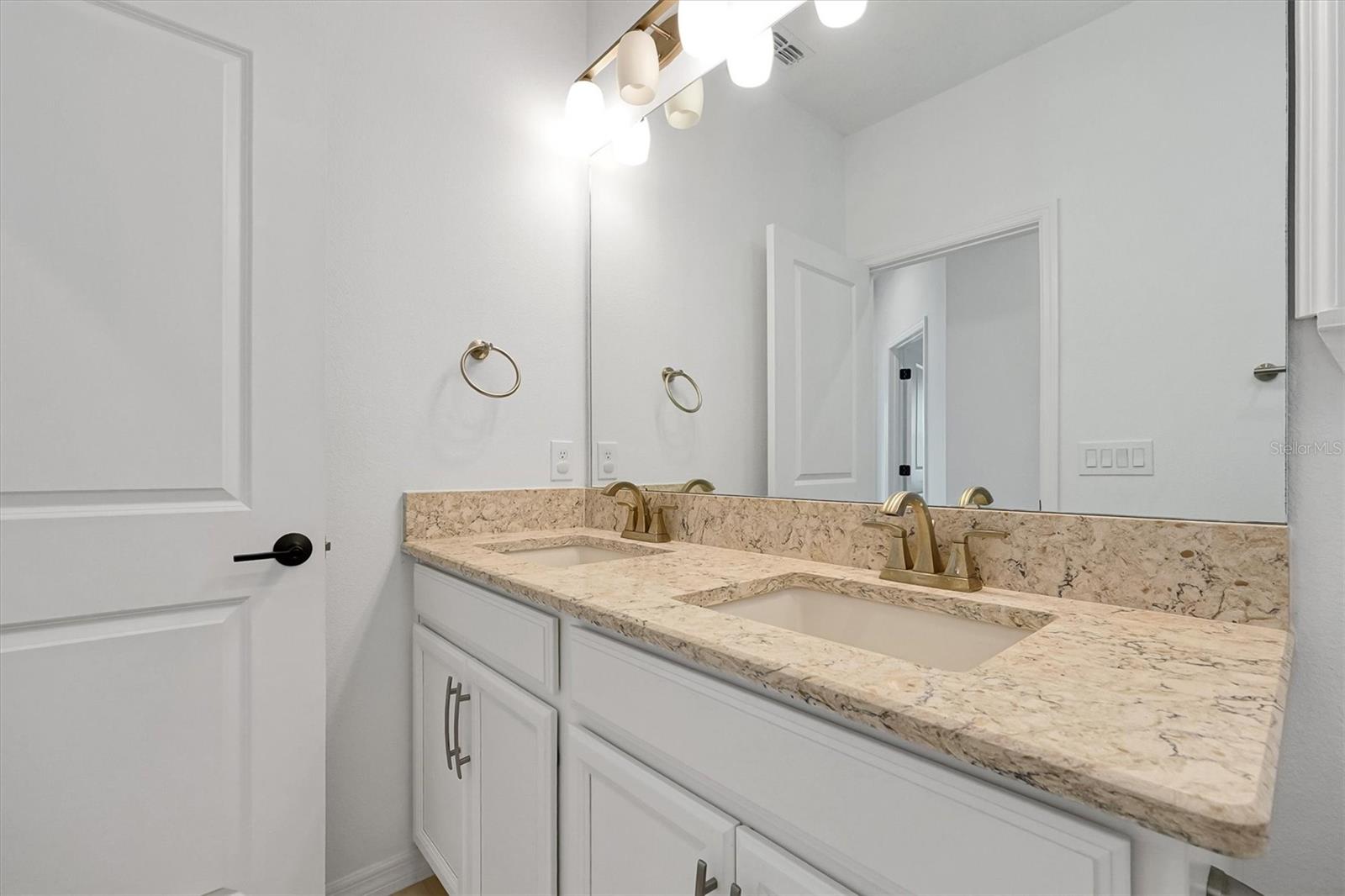 LANDINGS AT HAWKS CREST - Residential