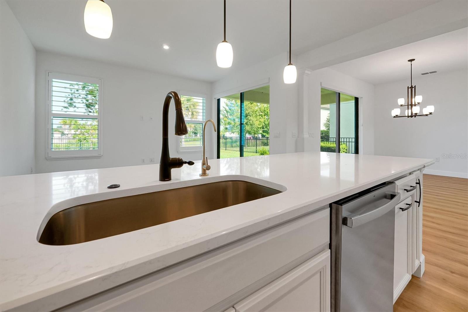LANDINGS AT HAWKS CREST - Residential