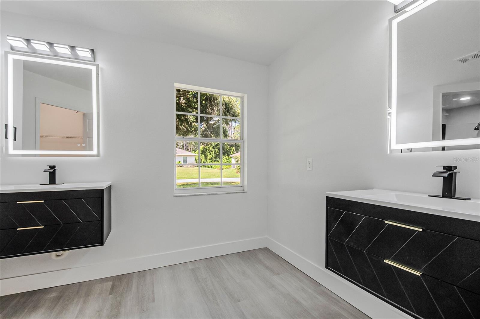 DELTONA LAKES UNIT 54 - Residential