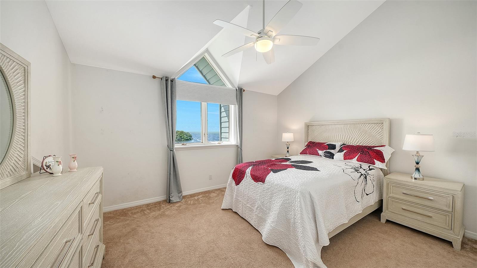 TIDY ISLAND PH I - Residential