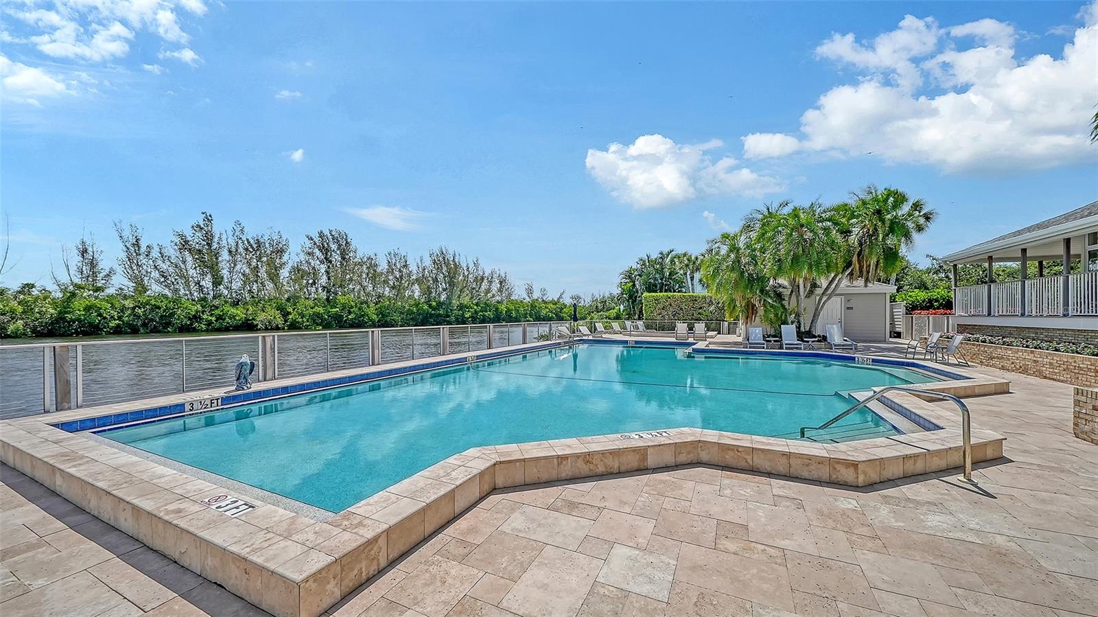 TIDY ISLAND PH I - Residential