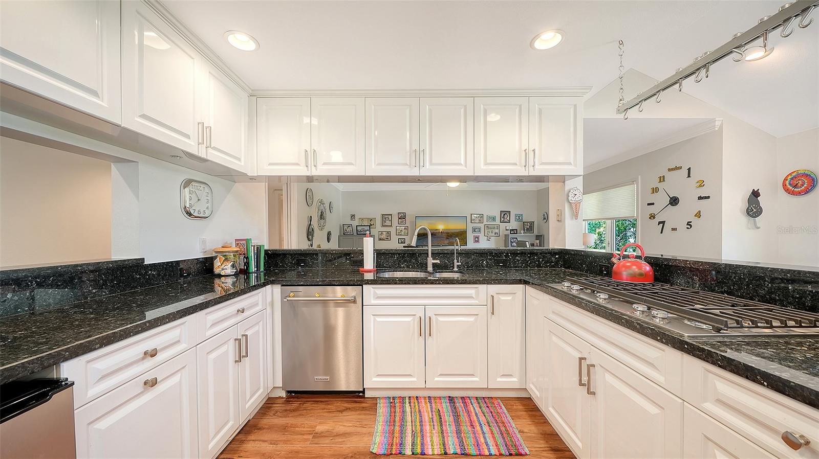TIDY ISLAND PH I - Residential