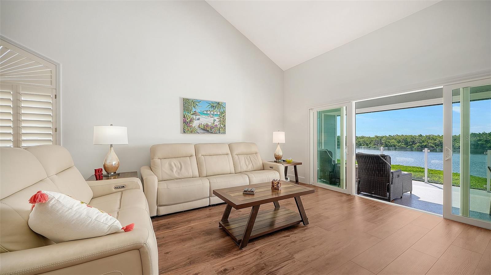 TIDY ISLAND PH I - Residential