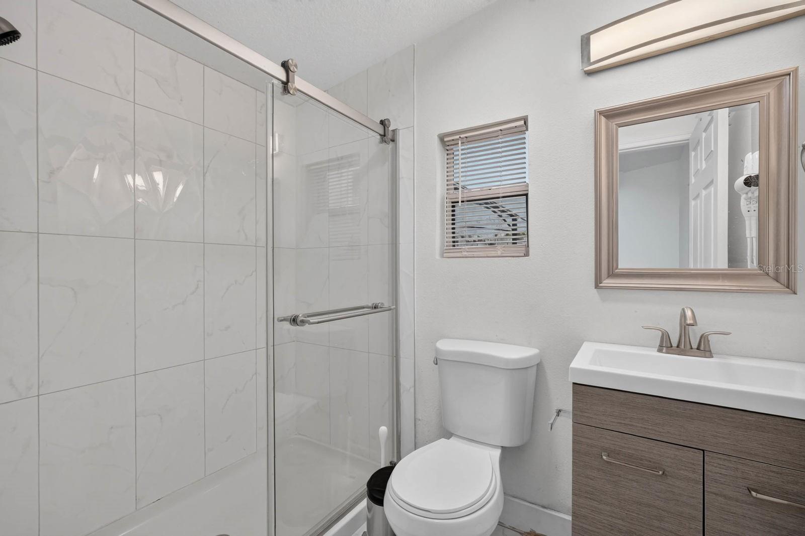 MOMENTO - Residential