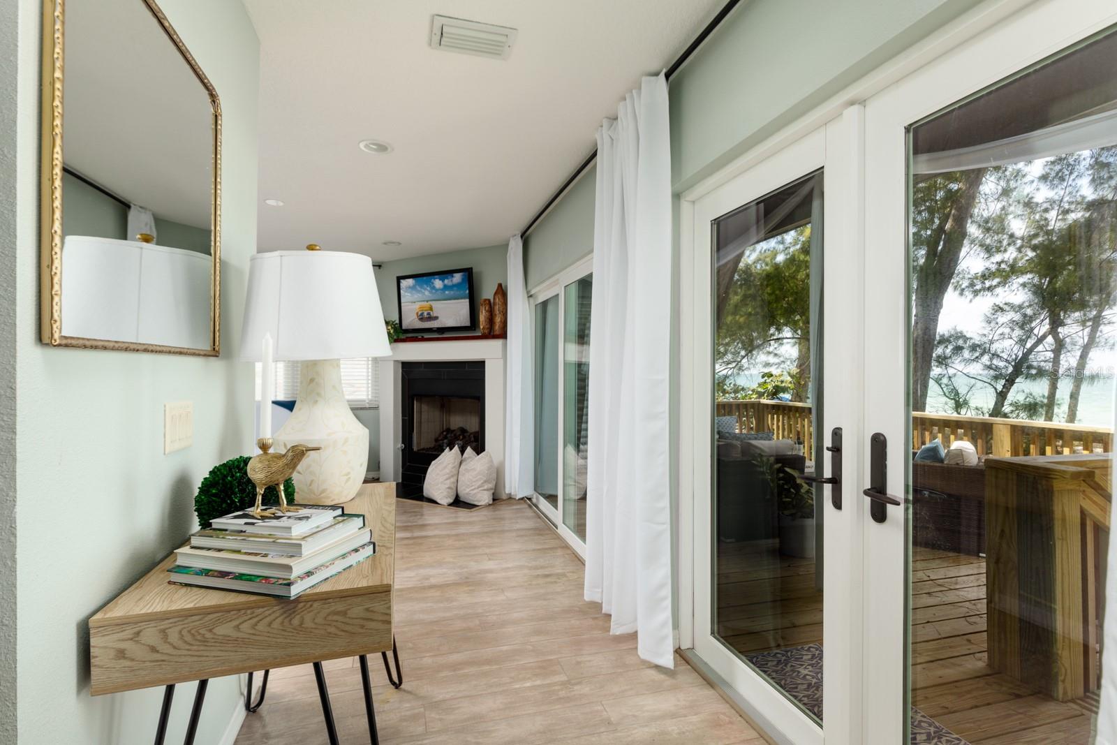 SUNSET BEACH - Residential
