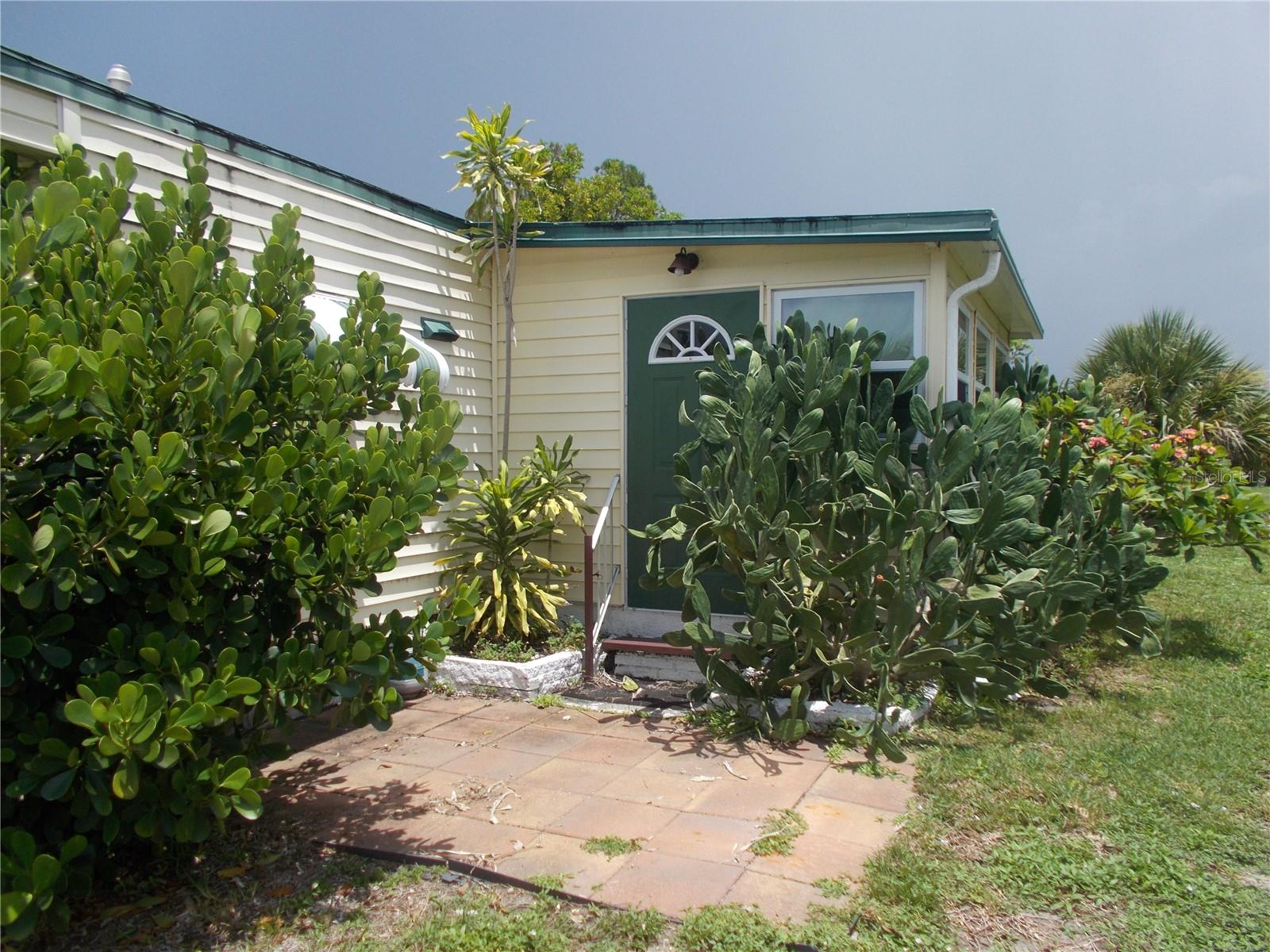 HOLIDAY PARK - Residential