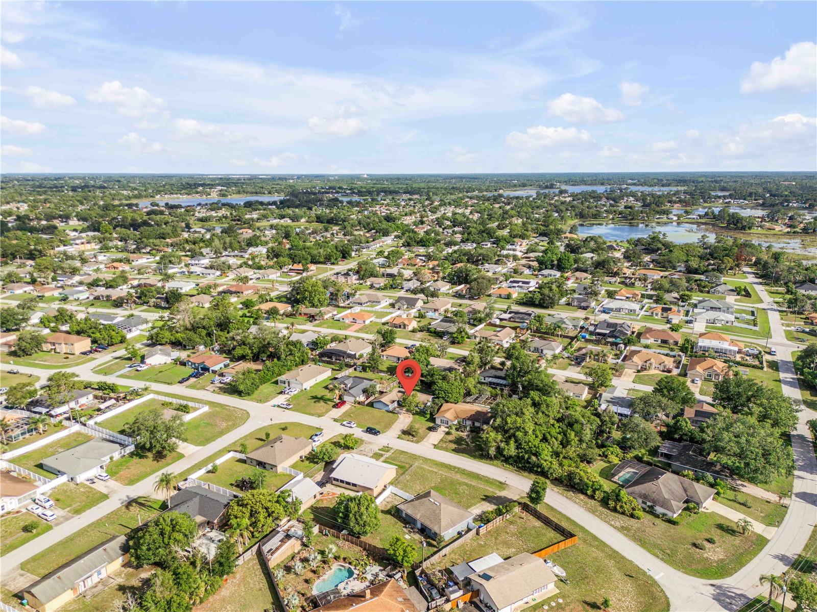 DALTONA LAKES UN 40 - Residential
