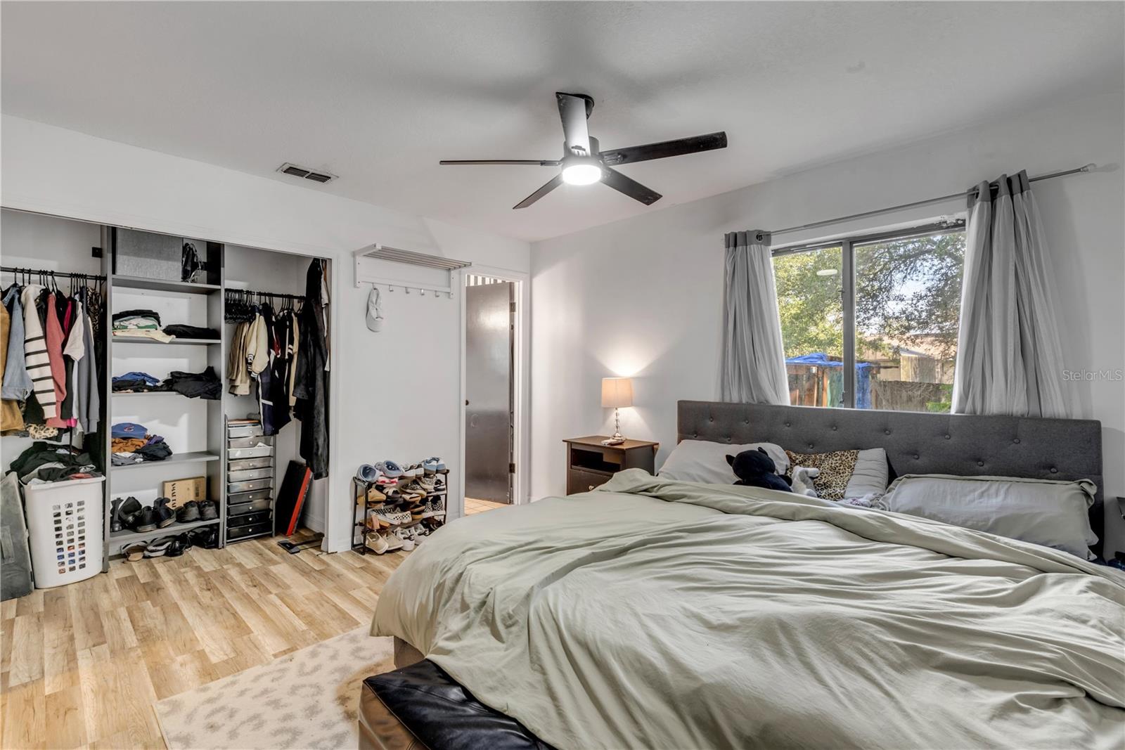 DALTONA LAKES UN 40 - Residential