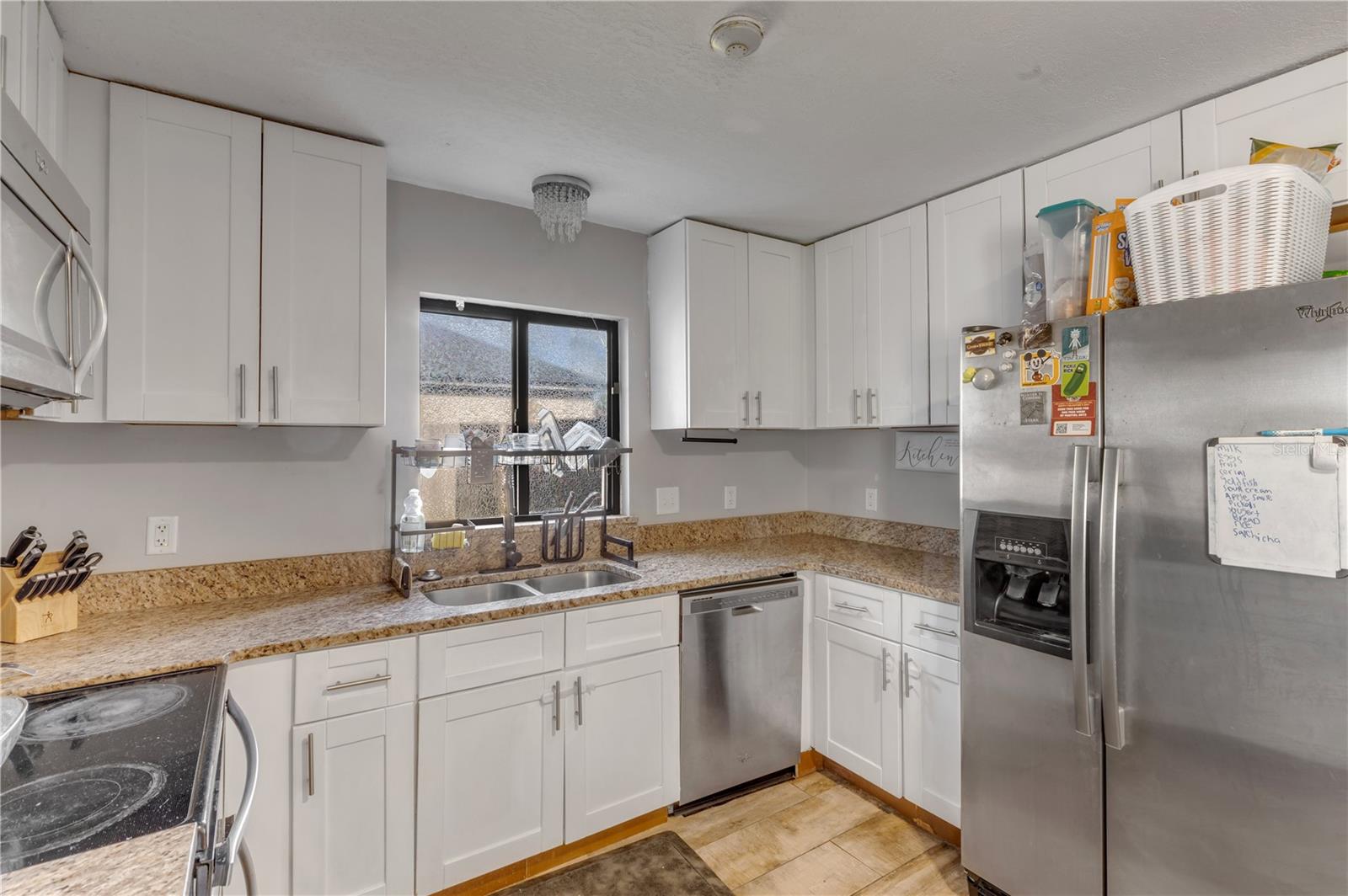 DALTONA LAKES UN 40 - Residential