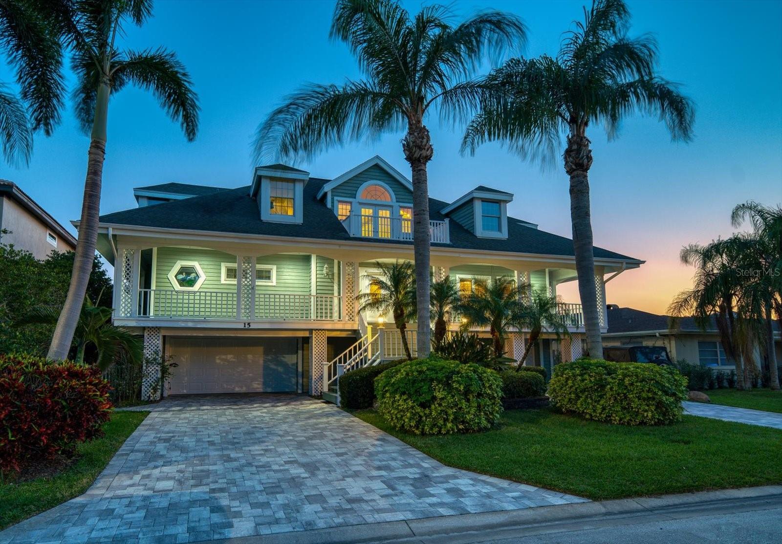SUNSET BAY - Residential