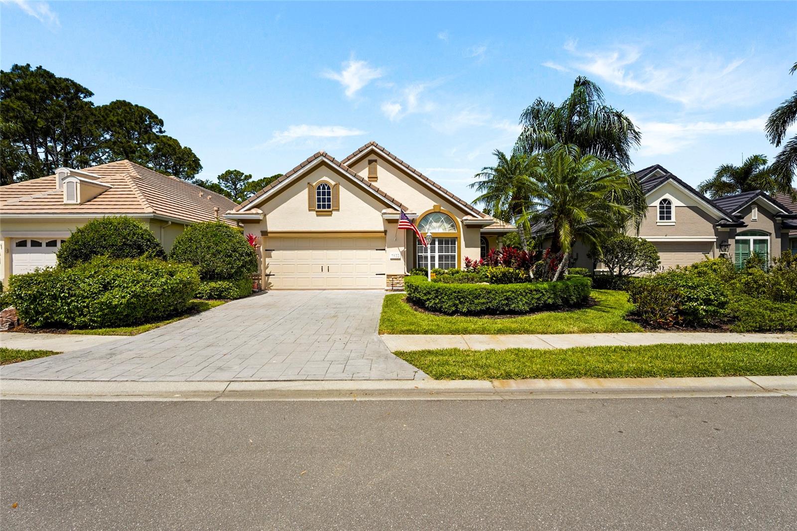 LAKEWOOD RANCH COUNTRY CLUB - Residential