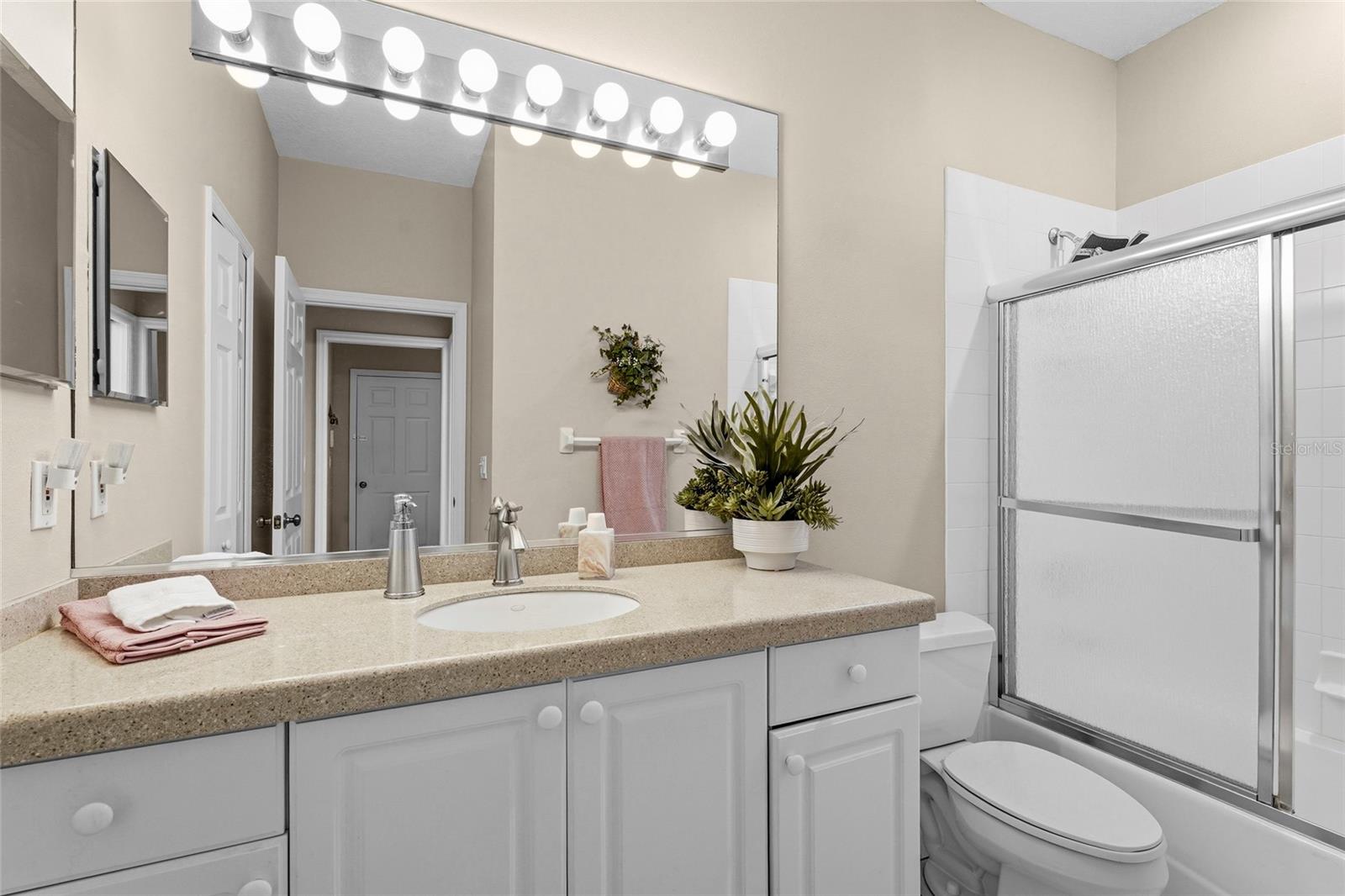 LAKEWOOD RANCH COUNTRY CLUB - Residential