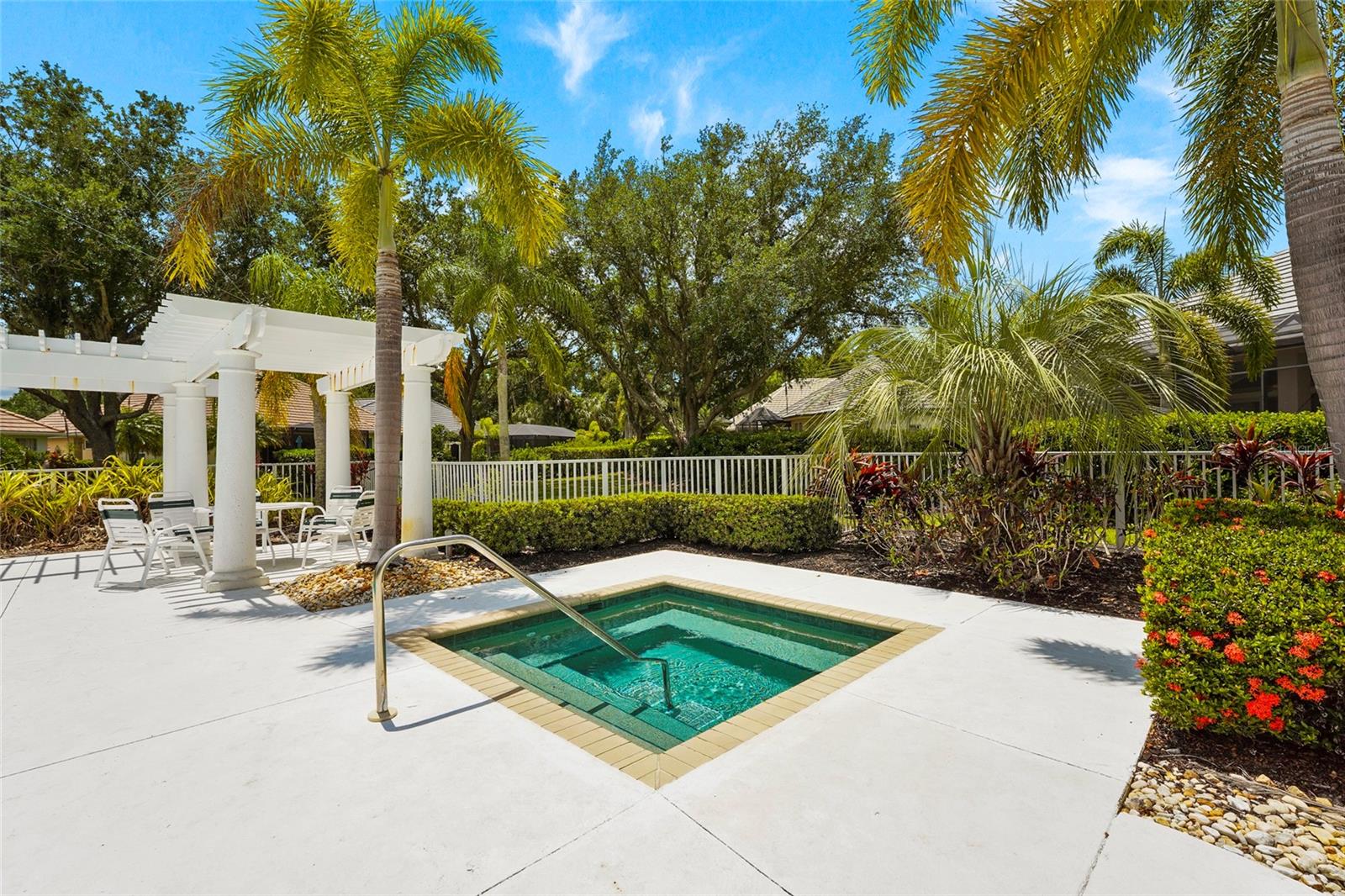 LAKEWOOD RANCH COUNTRY CLUB - Residential