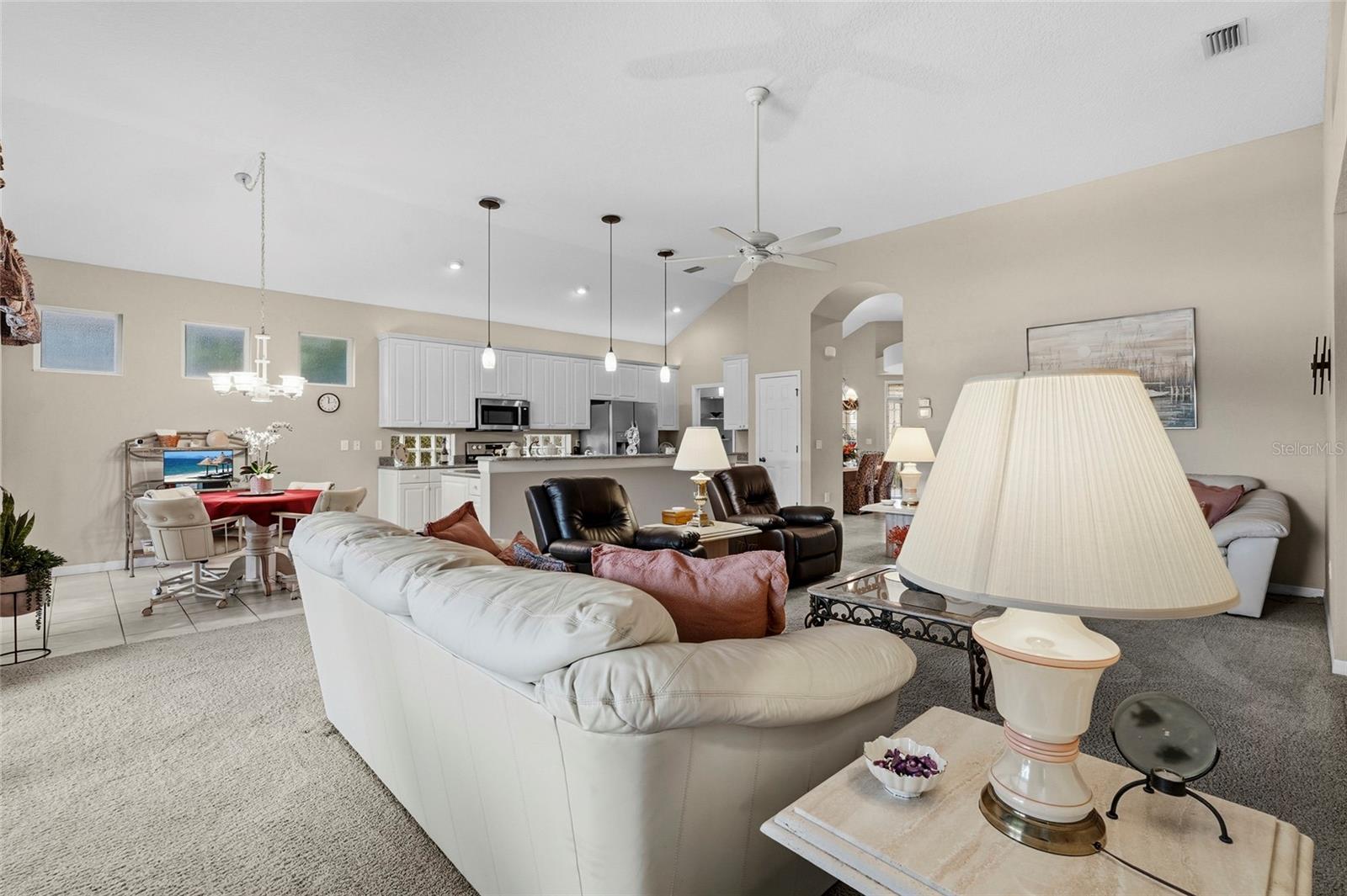 LAKEWOOD RANCH COUNTRY CLUB - Residential