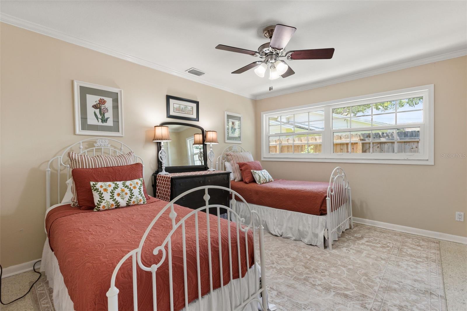 WINTER PARK PINES MERRIE OAKS - Residential