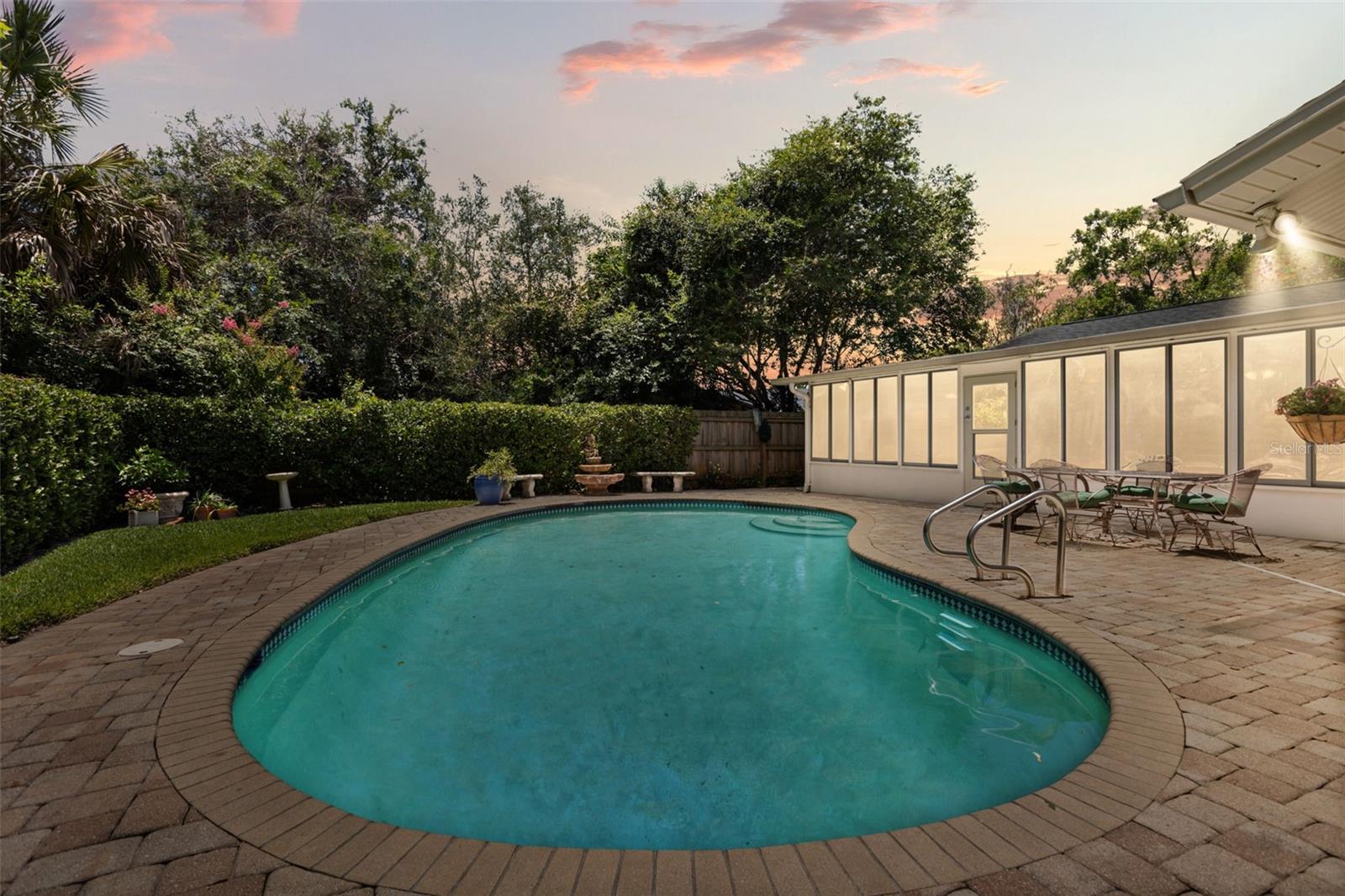 WINTER PARK PINES MERRIE OAKS - Residential