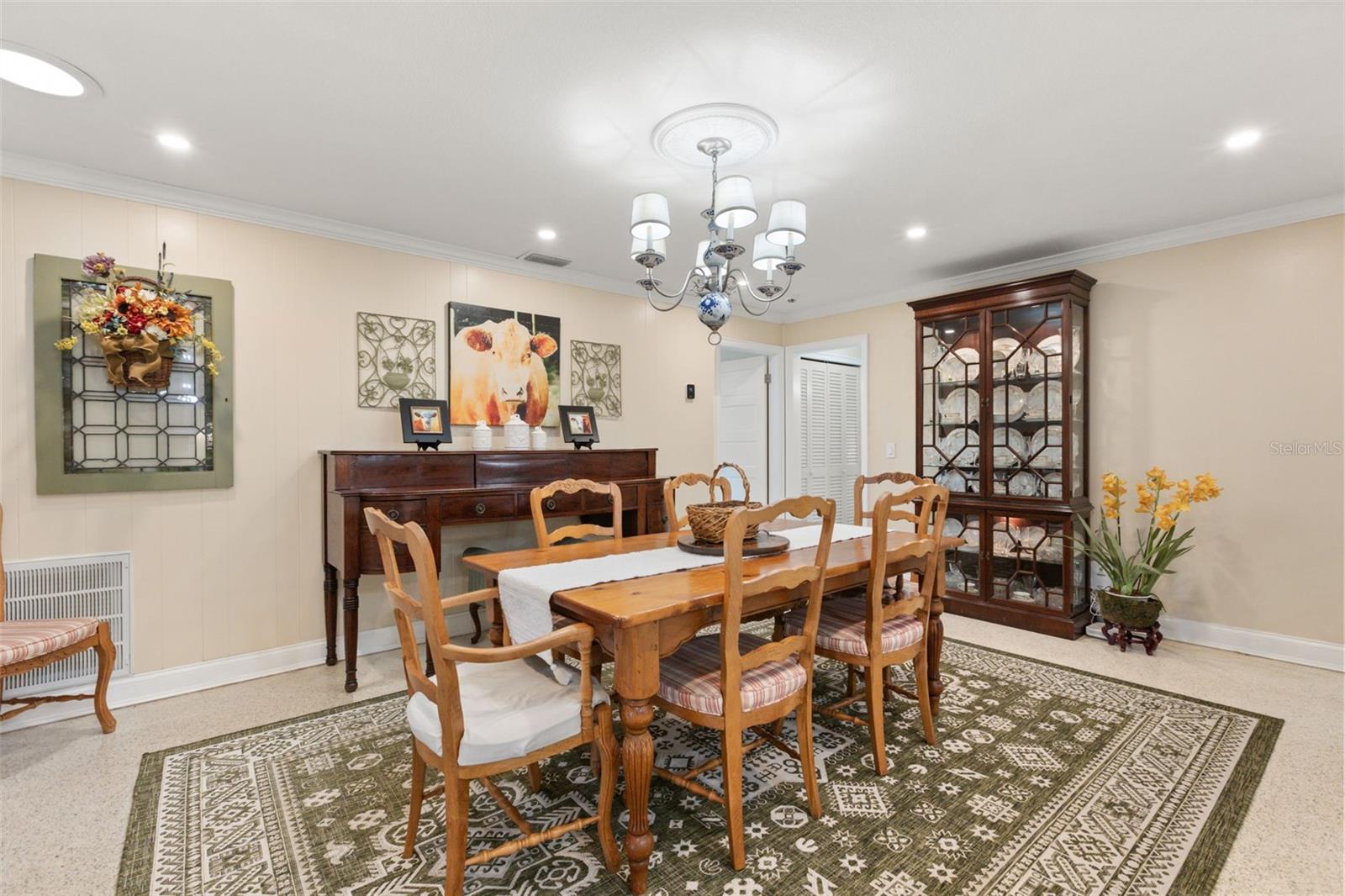 WINTER PARK PINES MERRIE OAKS - Residential