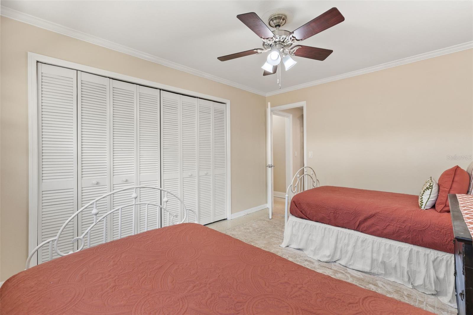 WINTER PARK PINES MERRIE OAKS - Residential