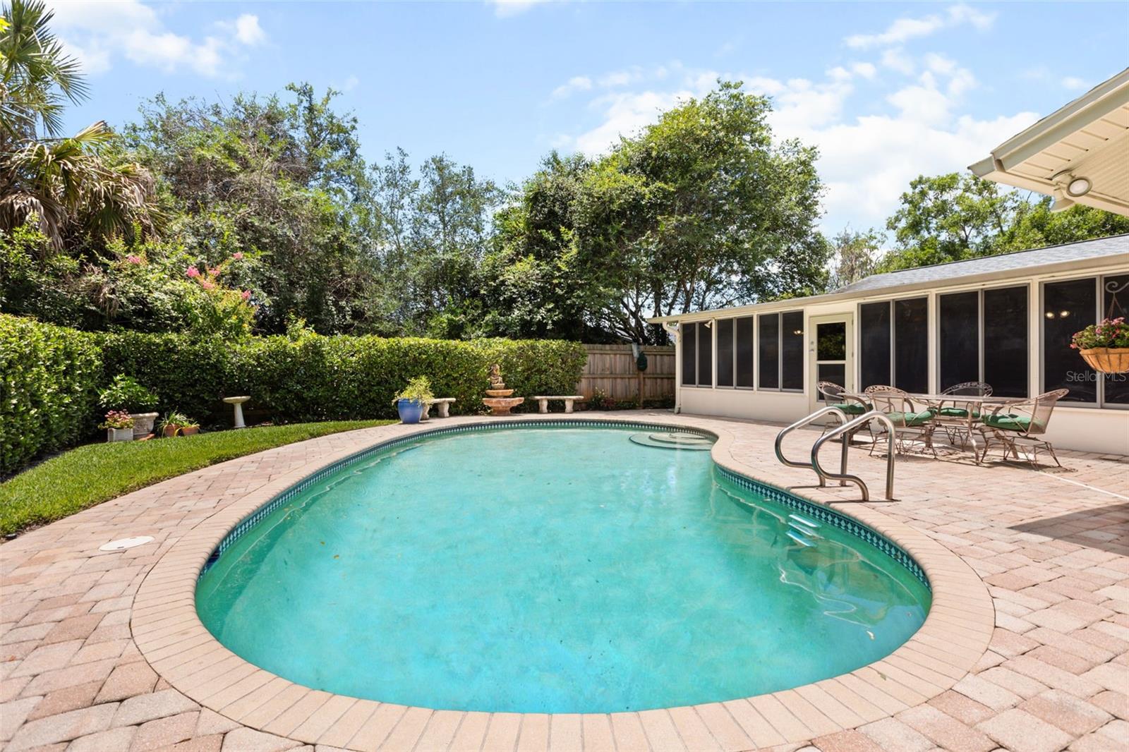 WINTER PARK PINES MERRIE OAKS - Residential