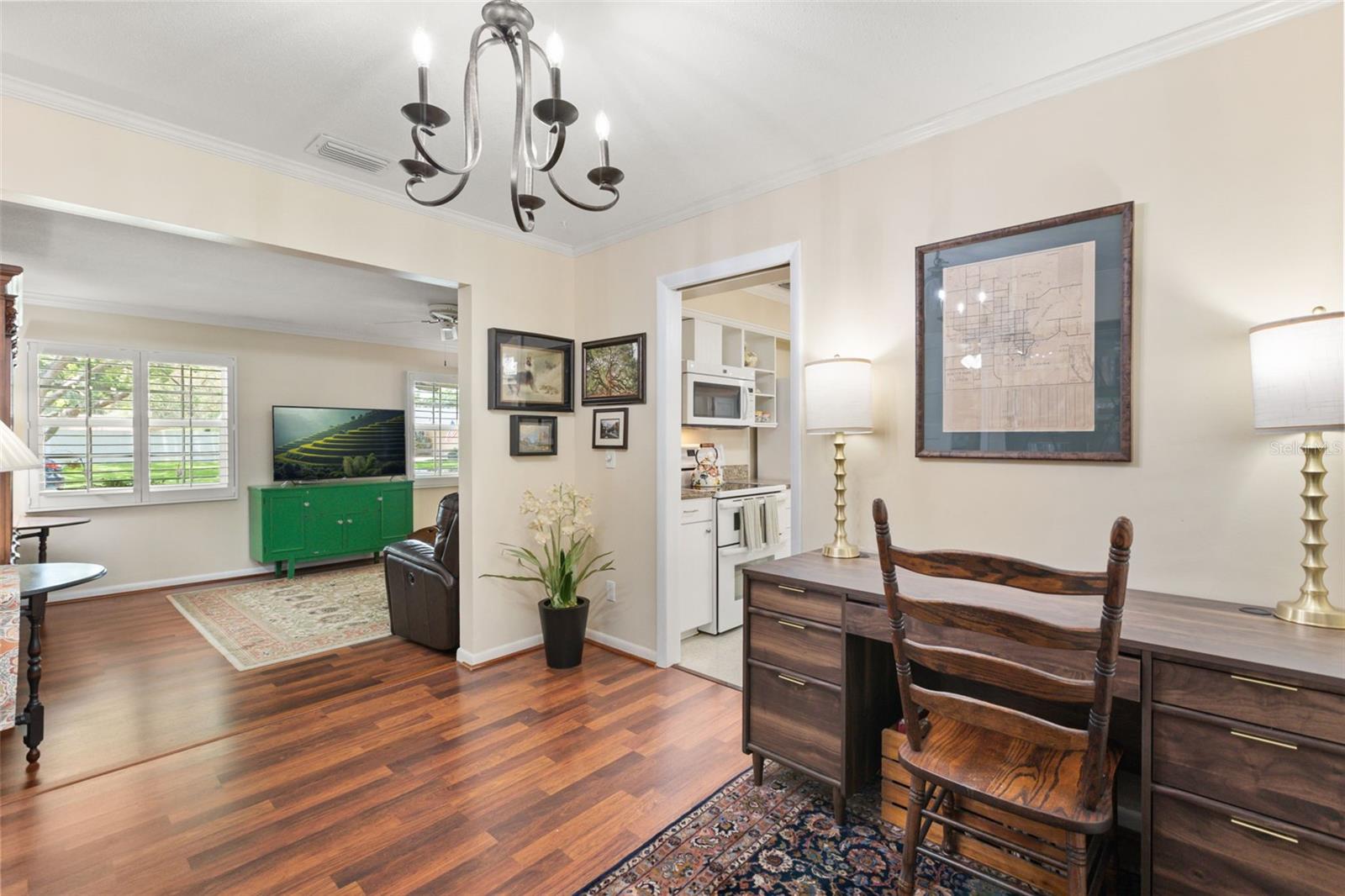 WINTER PARK PINES MERRIE OAKS - Residential