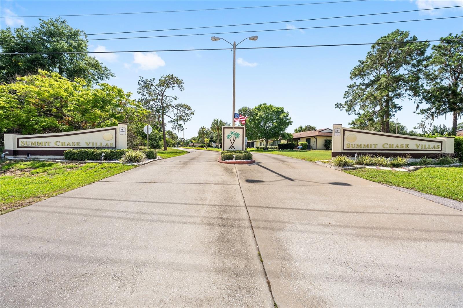 SUMMIT CHASE VILLAS - Residential