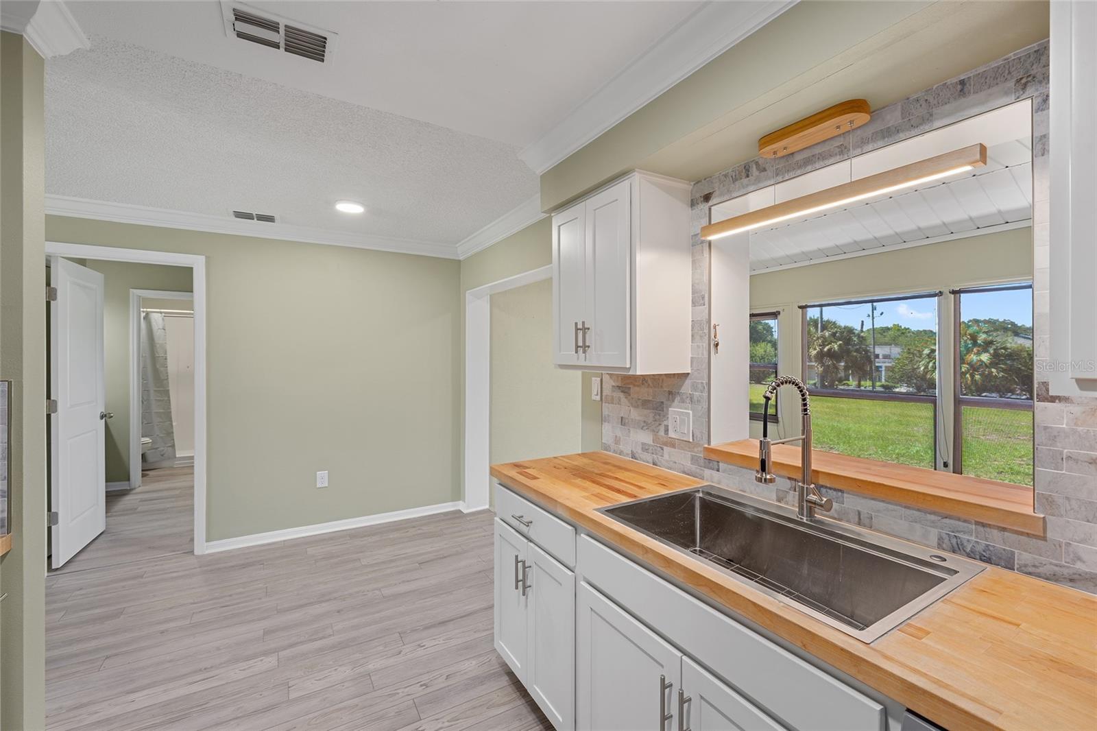 SUMMIT CHASE VILLAS - Residential
