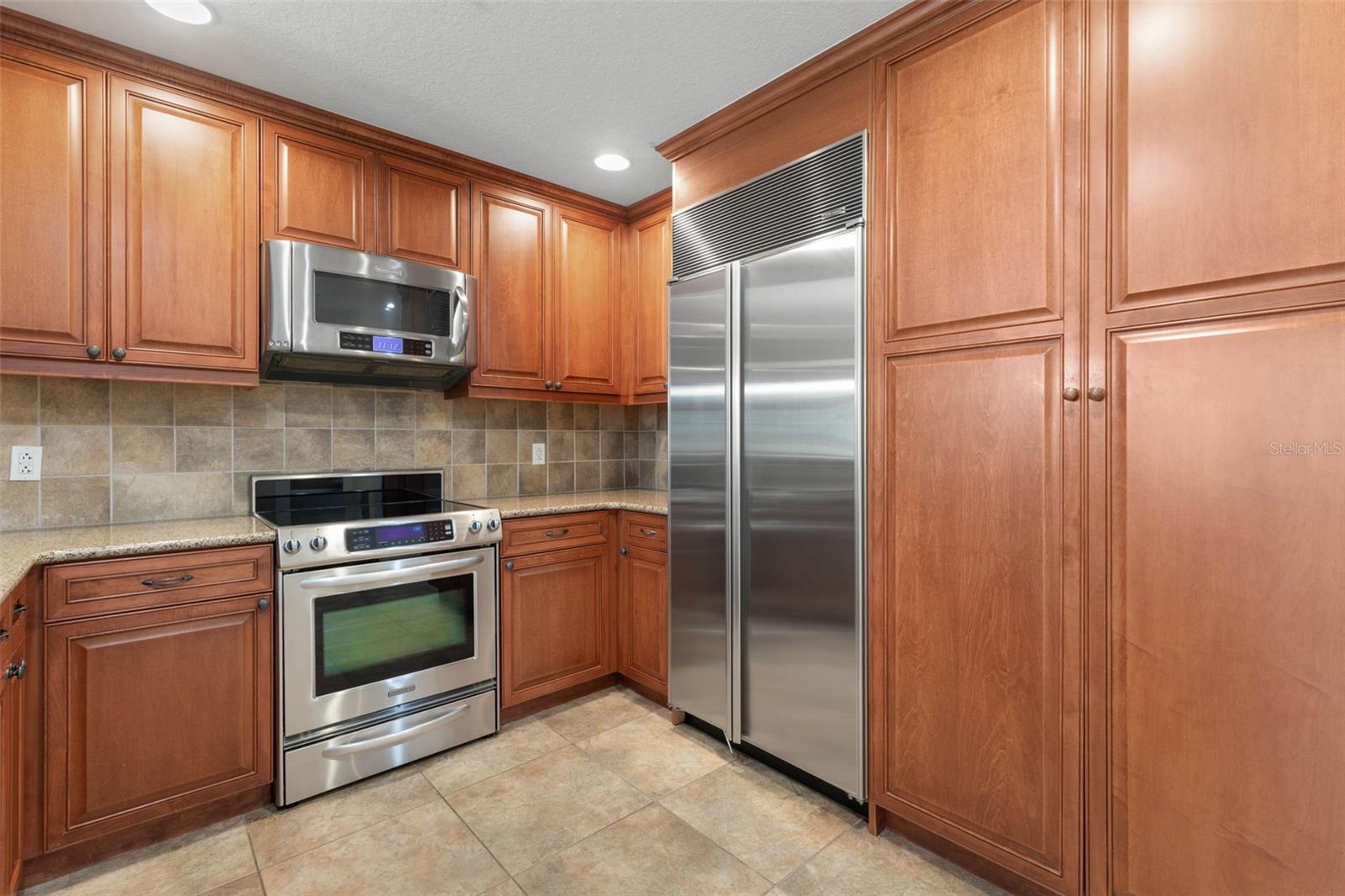PALM COAST RESIDENCE PH 1 - Residential