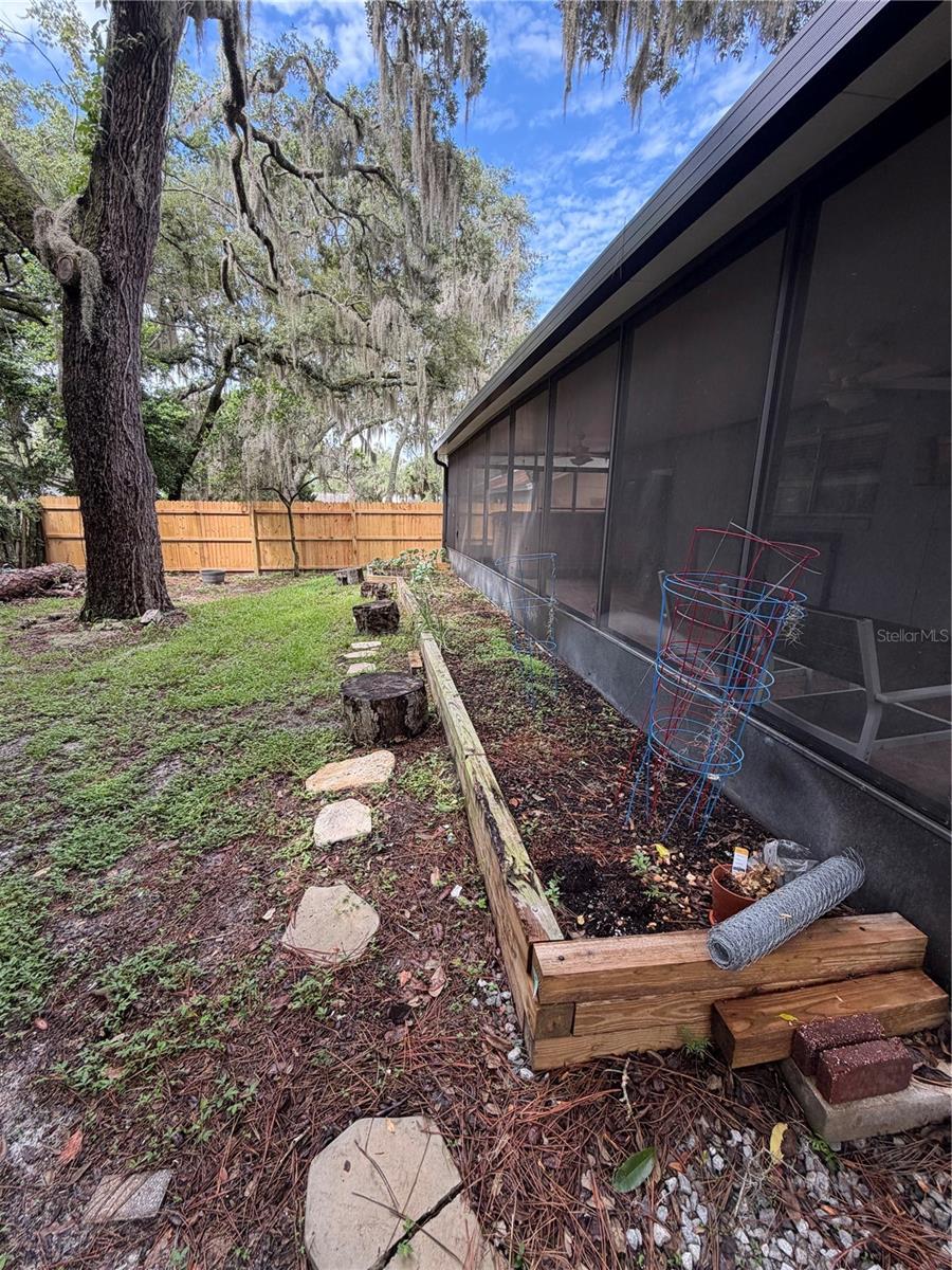 RAMBLEWOOD - Residential