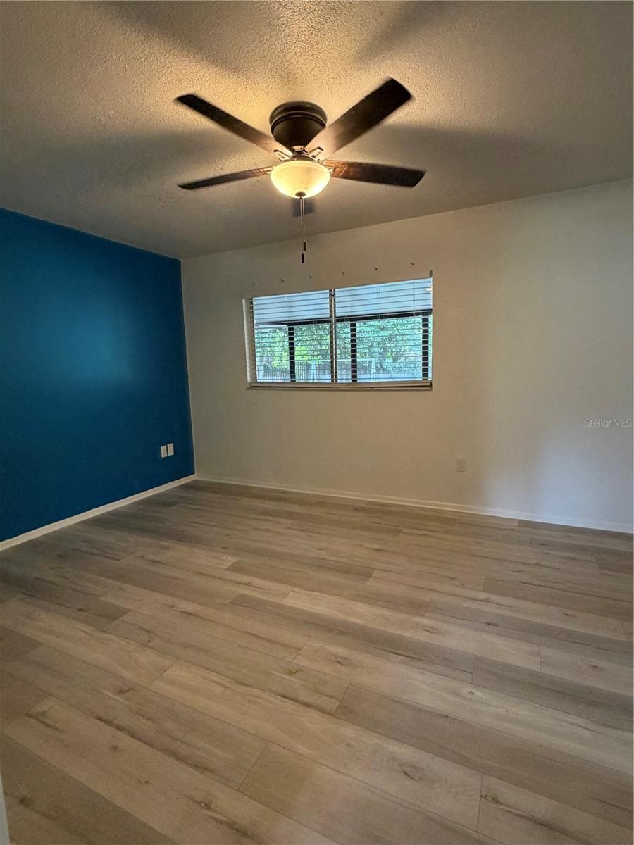 RAMBLEWOOD - Residential