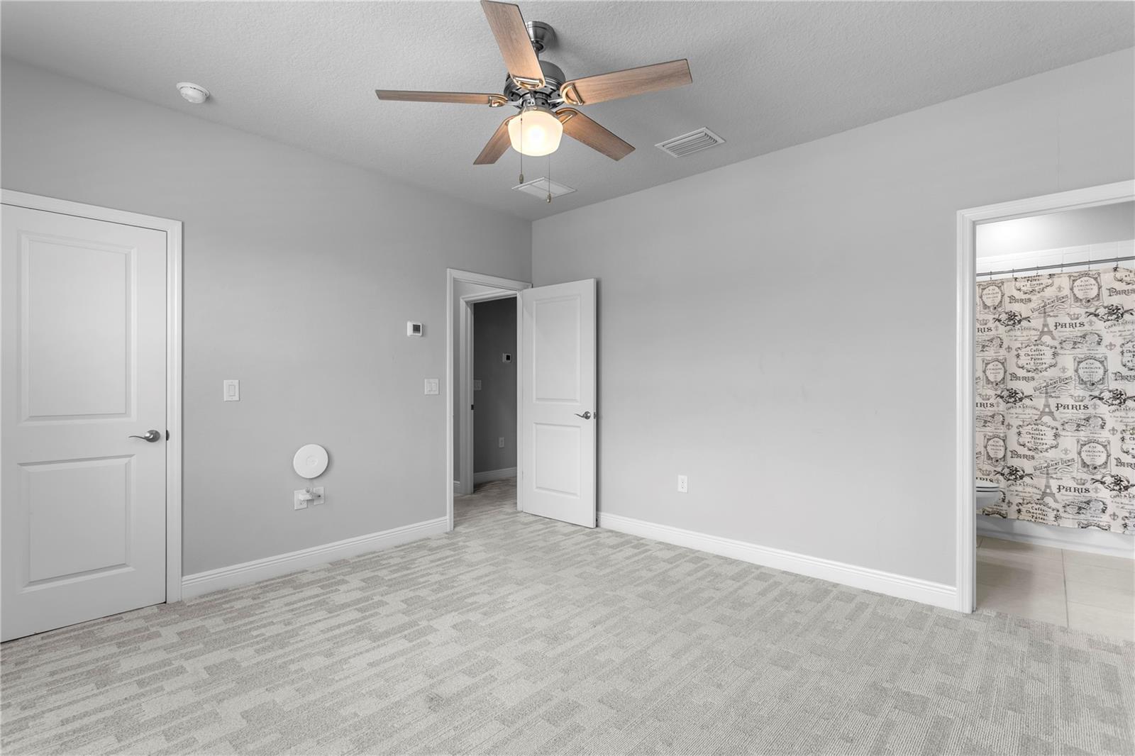 OZONA VILLAGE OF PALM HARBOR - Residential