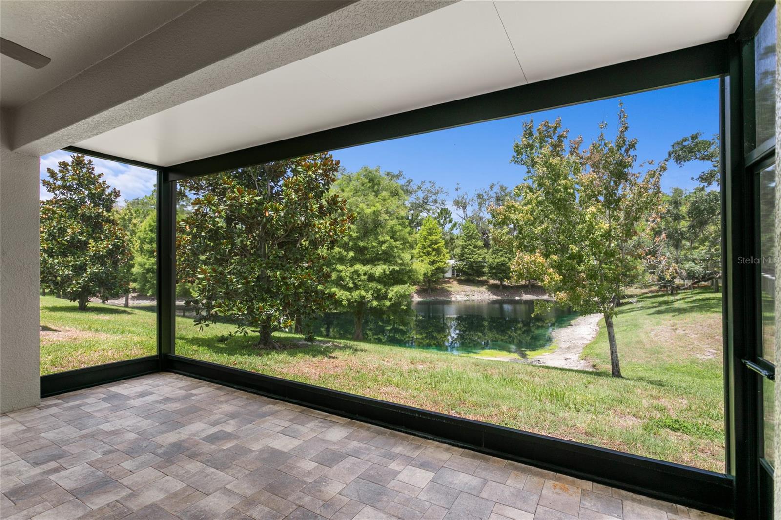 OZONA VILLAGE OF PALM HARBOR - Residential