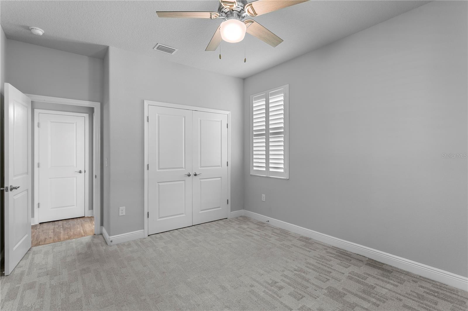 OZONA VILLAGE OF PALM HARBOR - Residential