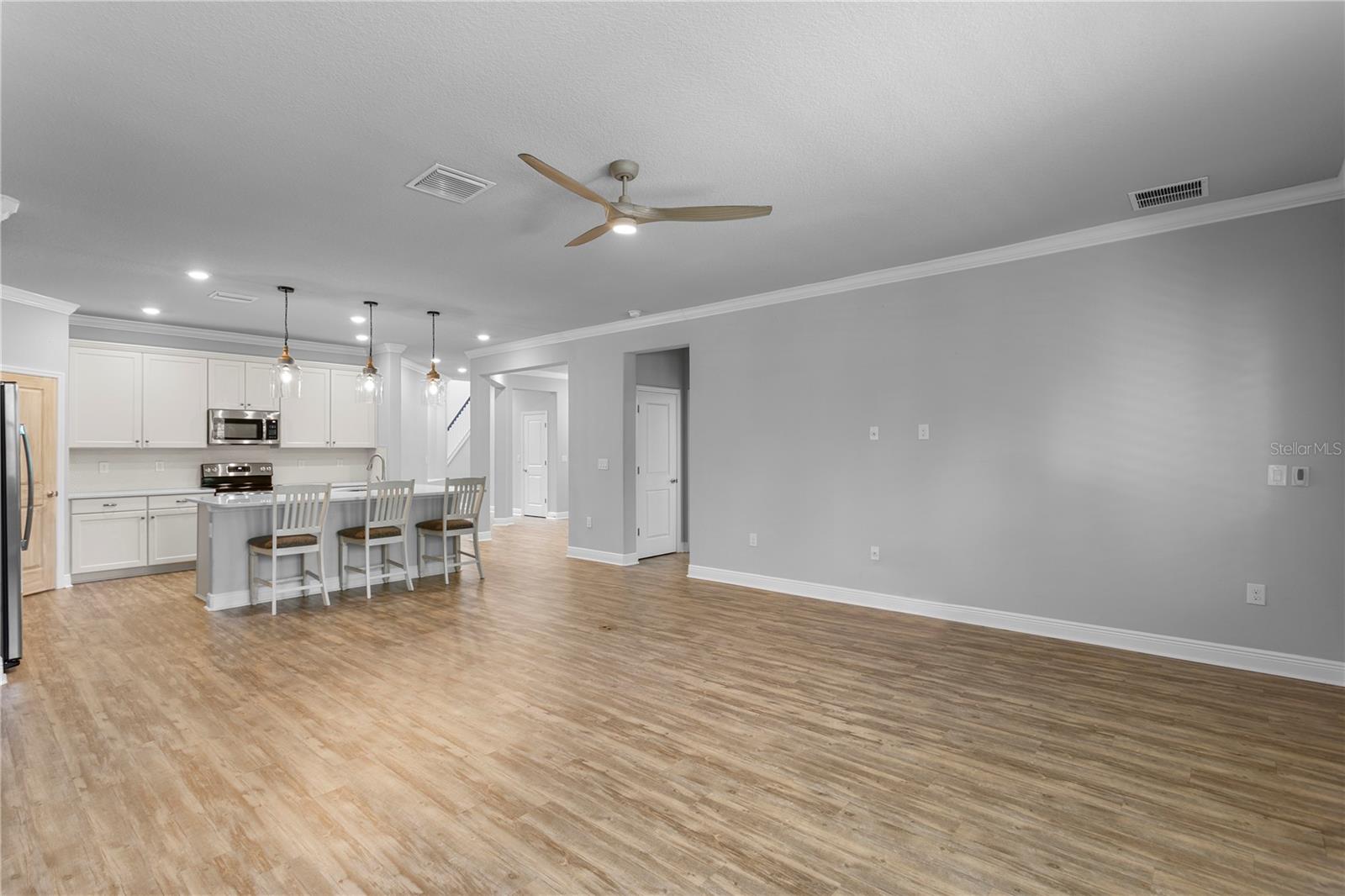 OZONA VILLAGE OF PALM HARBOR - Residential