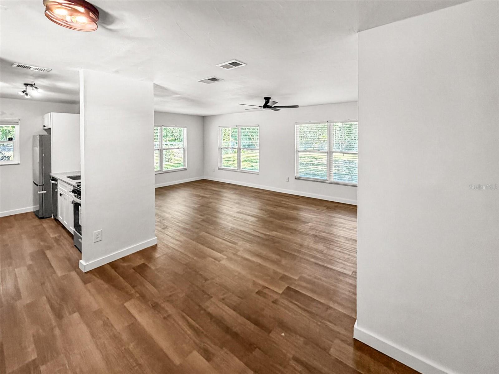CEDAR GROVE - Residential