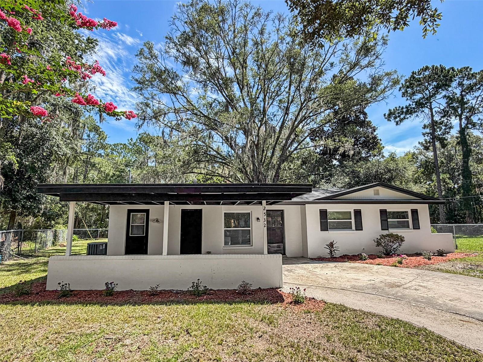 CEDAR GROVE - Residential