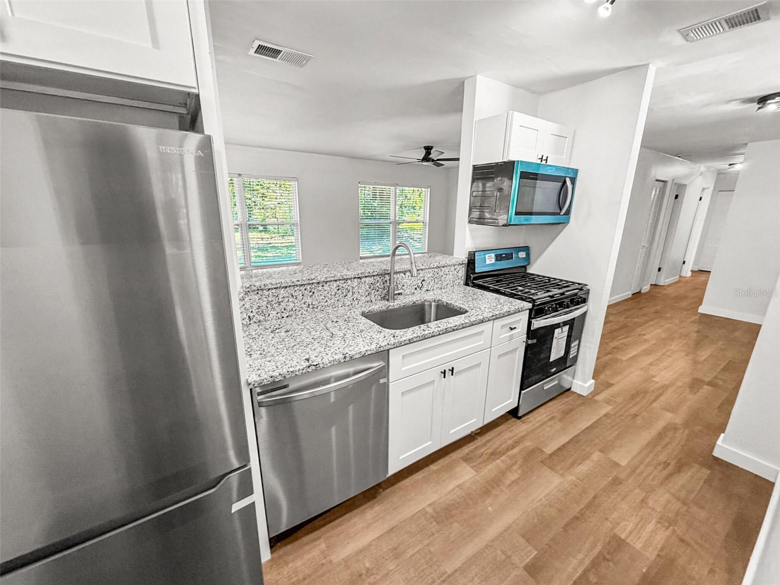 CEDAR GROVE - Residential