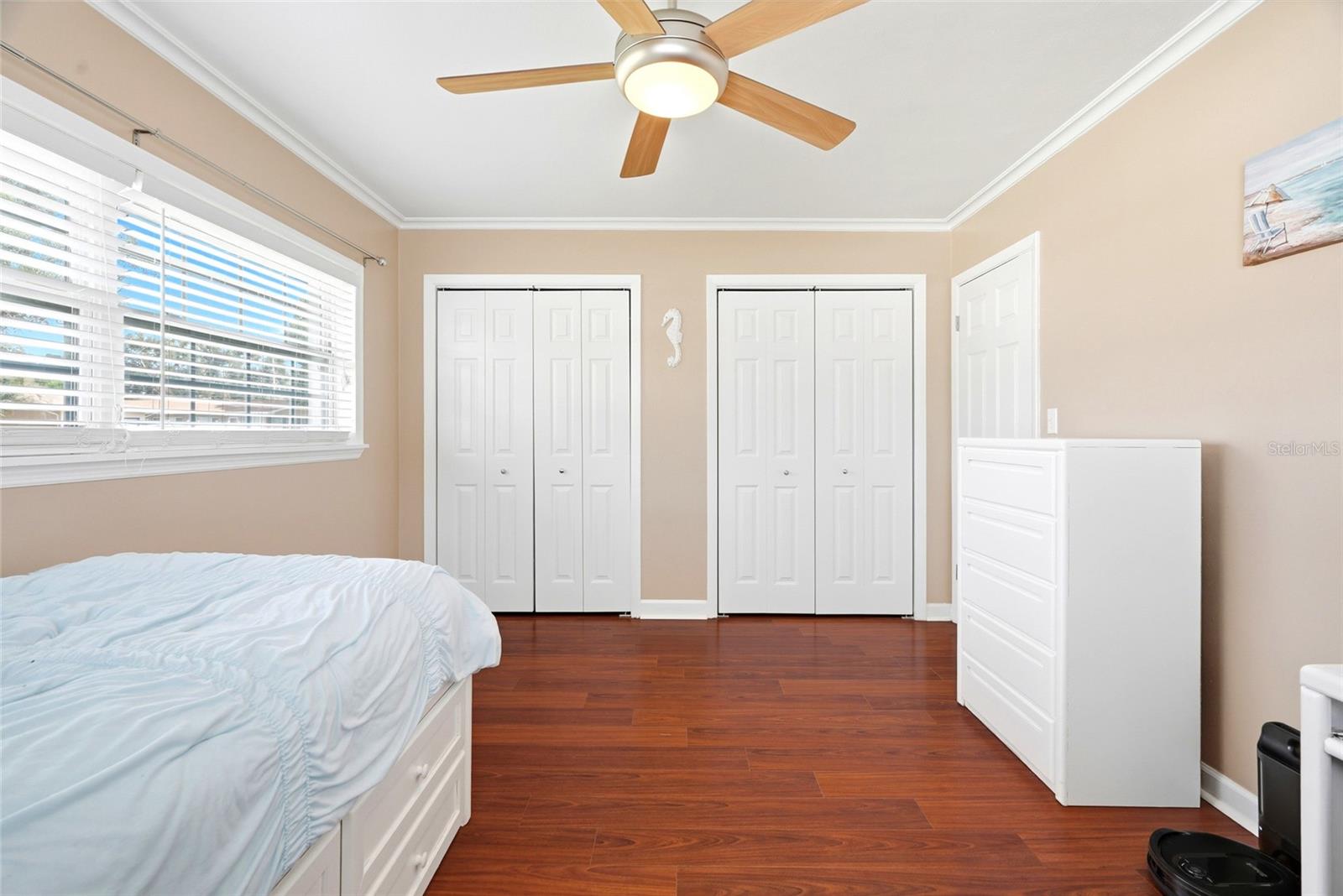 DOUGLAS MANOR ESTATES 2ND ADD - Residential