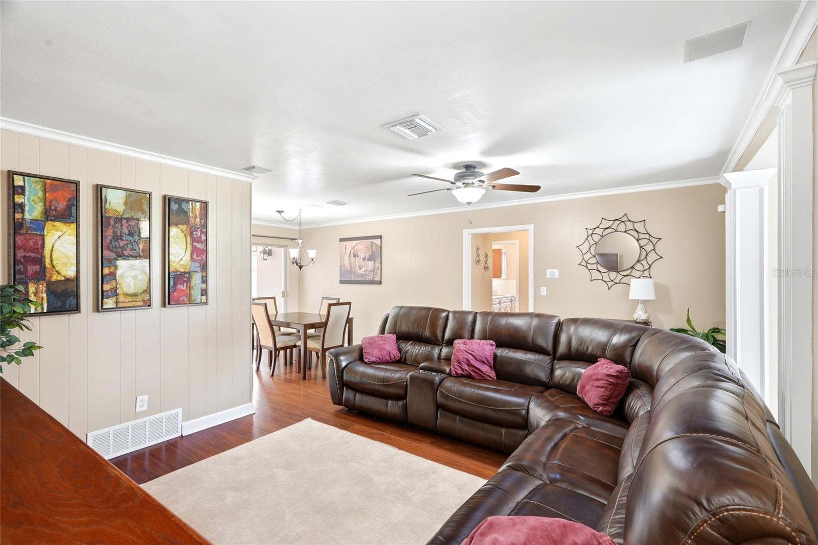 DOUGLAS MANOR ESTATES 2ND ADD - Residential