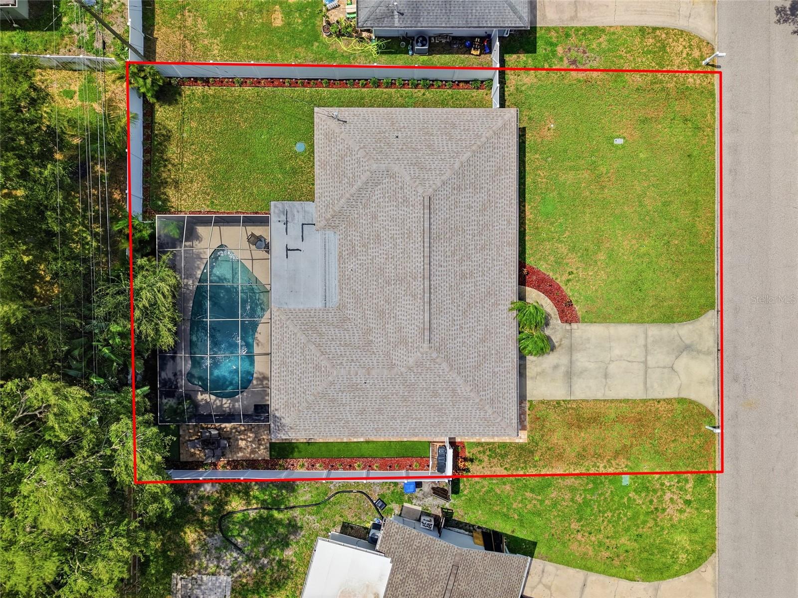 DOUGLAS MANOR ESTATES 2ND ADD - Residential
