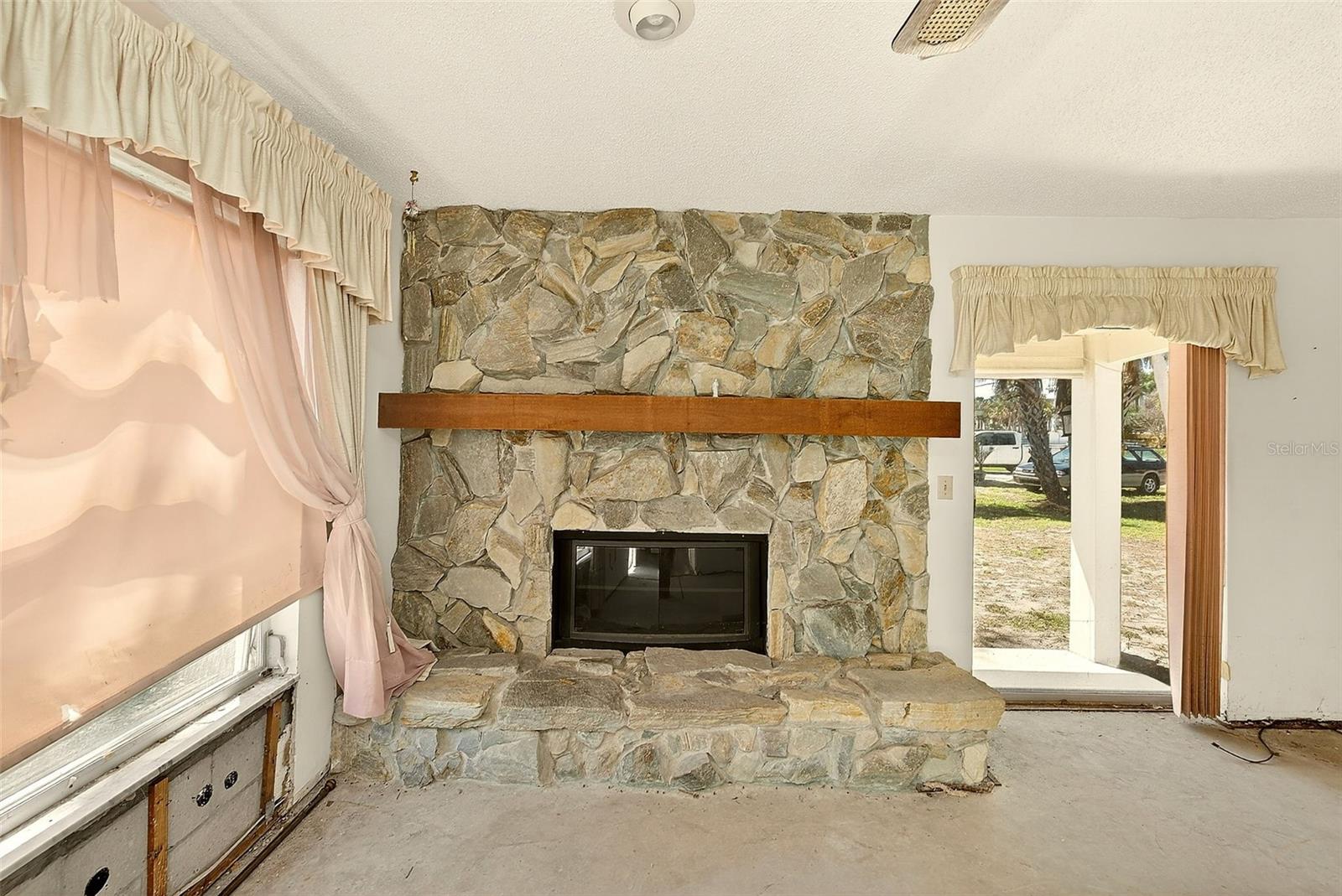 BELLEAIR BEACH - Residential