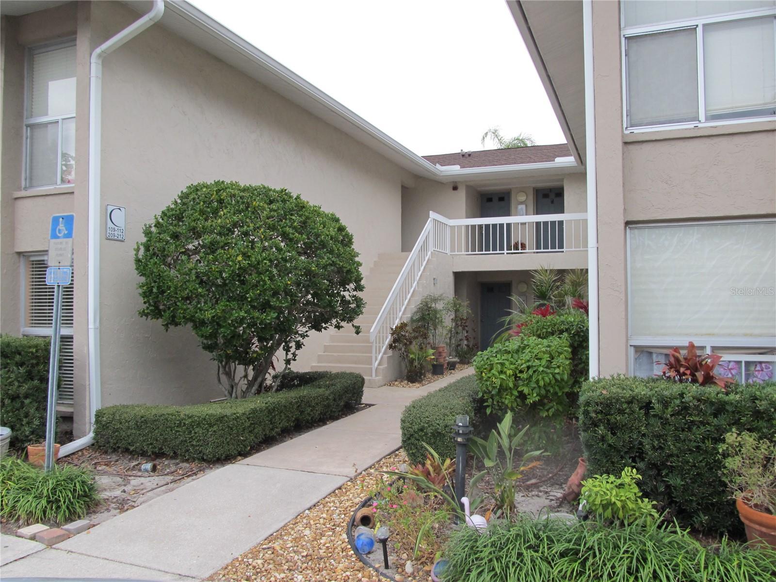 Great Sarasota location, central to downtown, one mile to Sarasota Memorial Hospital, fine restaurants, art galleries, Bayfront Marina/Park just one block to grocery store.
Private gated access to Payne Park and Legacy Trail for walking or biking.  City tennis courts and playground just a short stroll away.
This light bright corner unit  with a Western exposure is steps from the newly renovated pool/ spa and fitness center. You will enjoy the screen porch with access off the living room and primary bedroom. This home comes with quality luxury vinyl flooring, new dishwasher and roof replaced  2024.  

Pet friendly, don't miss Sarasota's world famous beaches, fishing, boating and golf.  Easy drive to Airport, convenient to bus line and top schools.