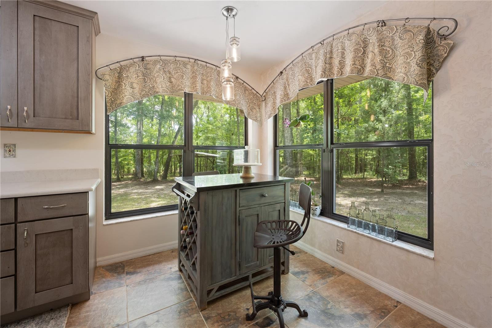 FLEMINGTON RANCHES - Residential