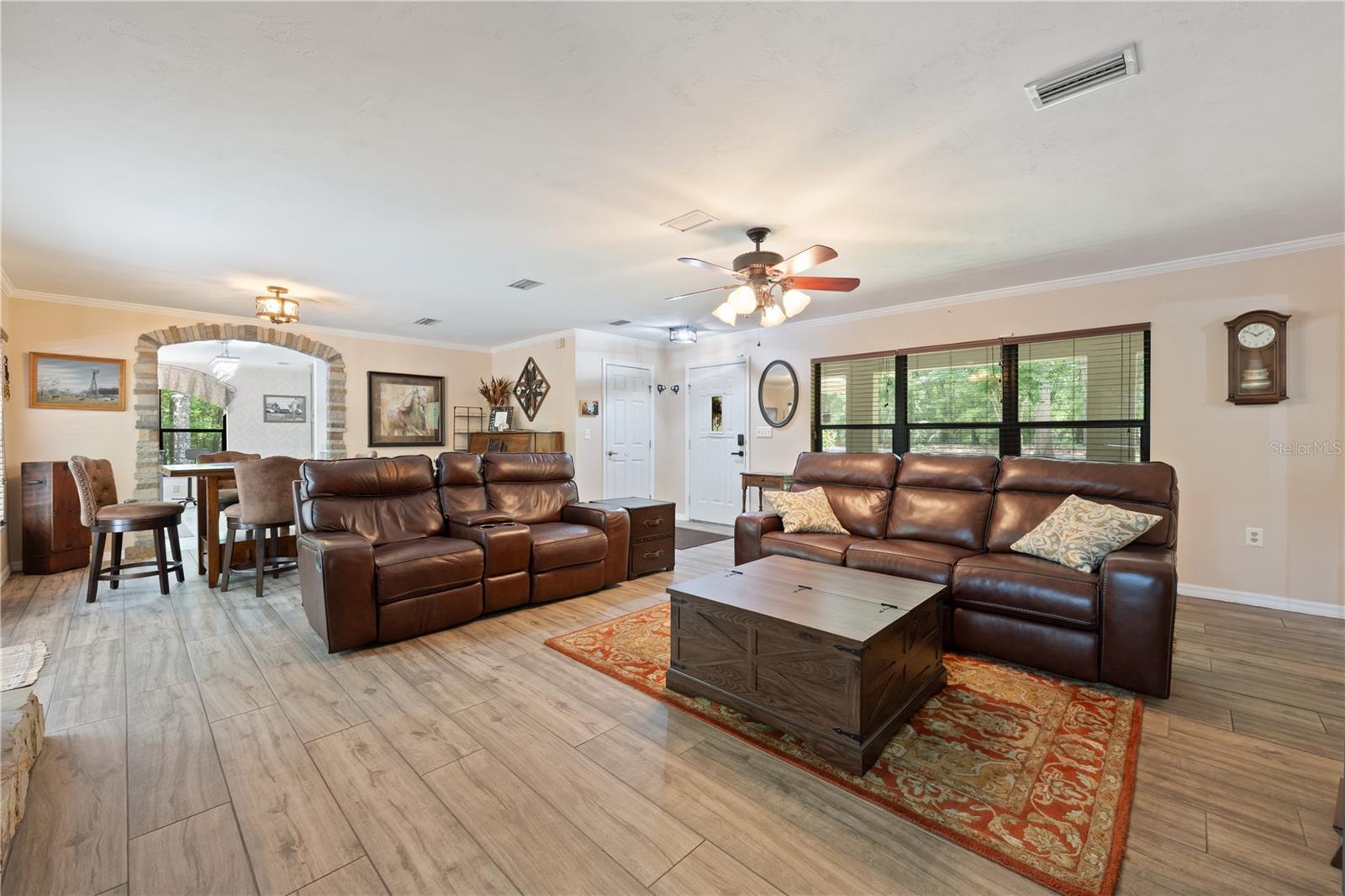 FLEMINGTON RANCHES - Residential