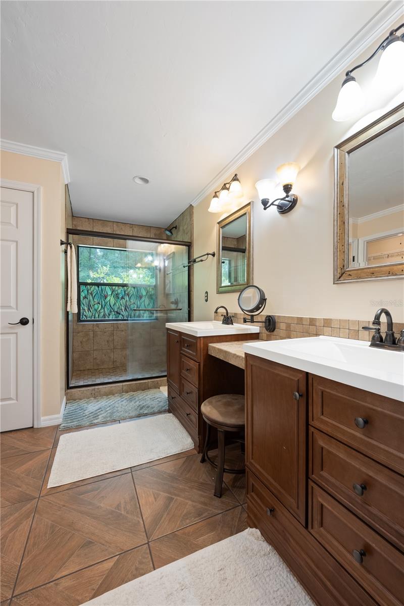 FLEMINGTON RANCHES - Residential