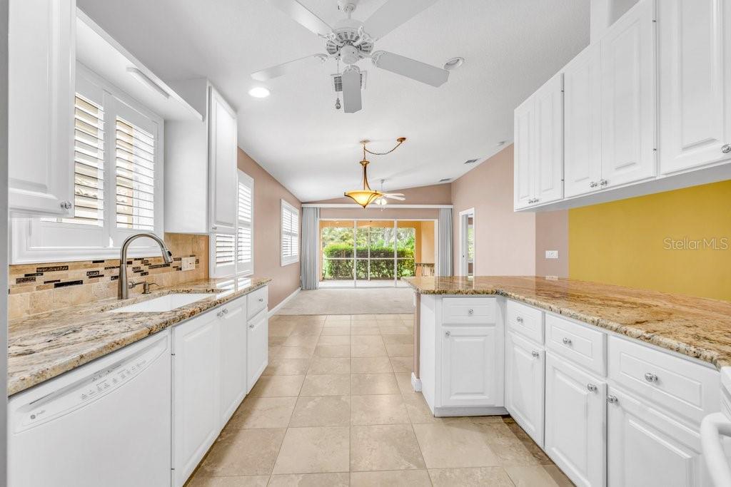 VILLAGEWALK - Residential