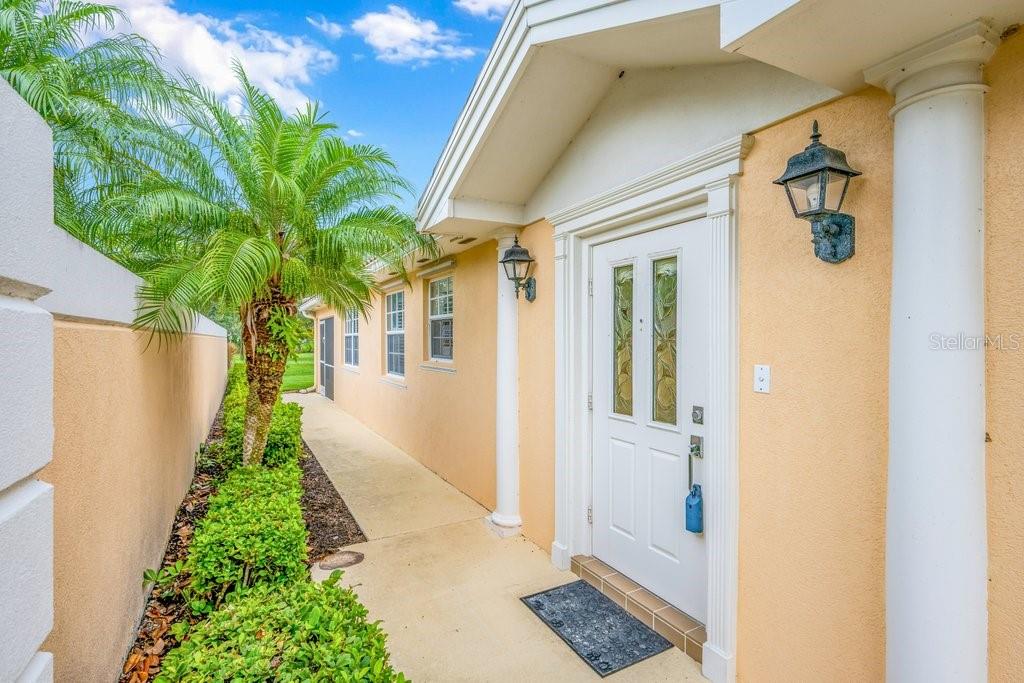 VILLAGEWALK - Residential