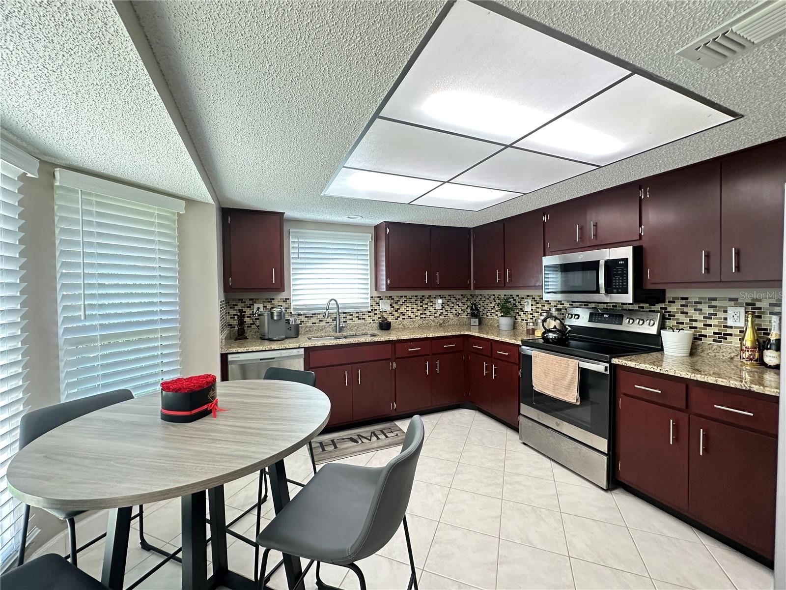 BEACON WOODS FAIRVIEW VILLAGE - Residential
